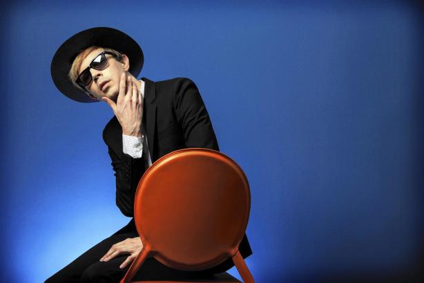 1765030-ca-0223-beck-01-rrd-jpg-20140219